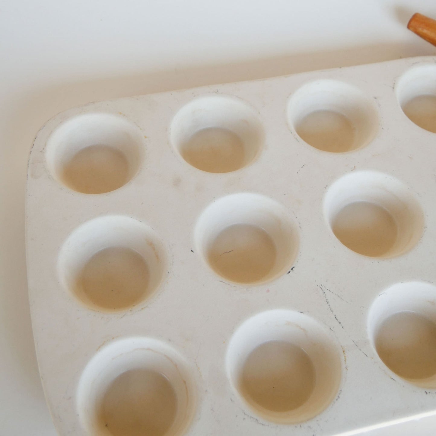 White Stoneware Muffin Pan Farmhouse Kitchen Decor Vintage Farmhouse Kitchen Cottage Kitchen Decor Primitive Kitchen Decor