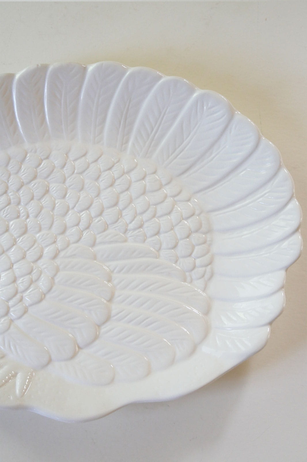 XL White Glass Turkey Shaped Platter, Turkey Shaped Platter, Vintage Turkey Platter, Vintage Thanksgiving Decor, Vintage Thanksgiving Decor