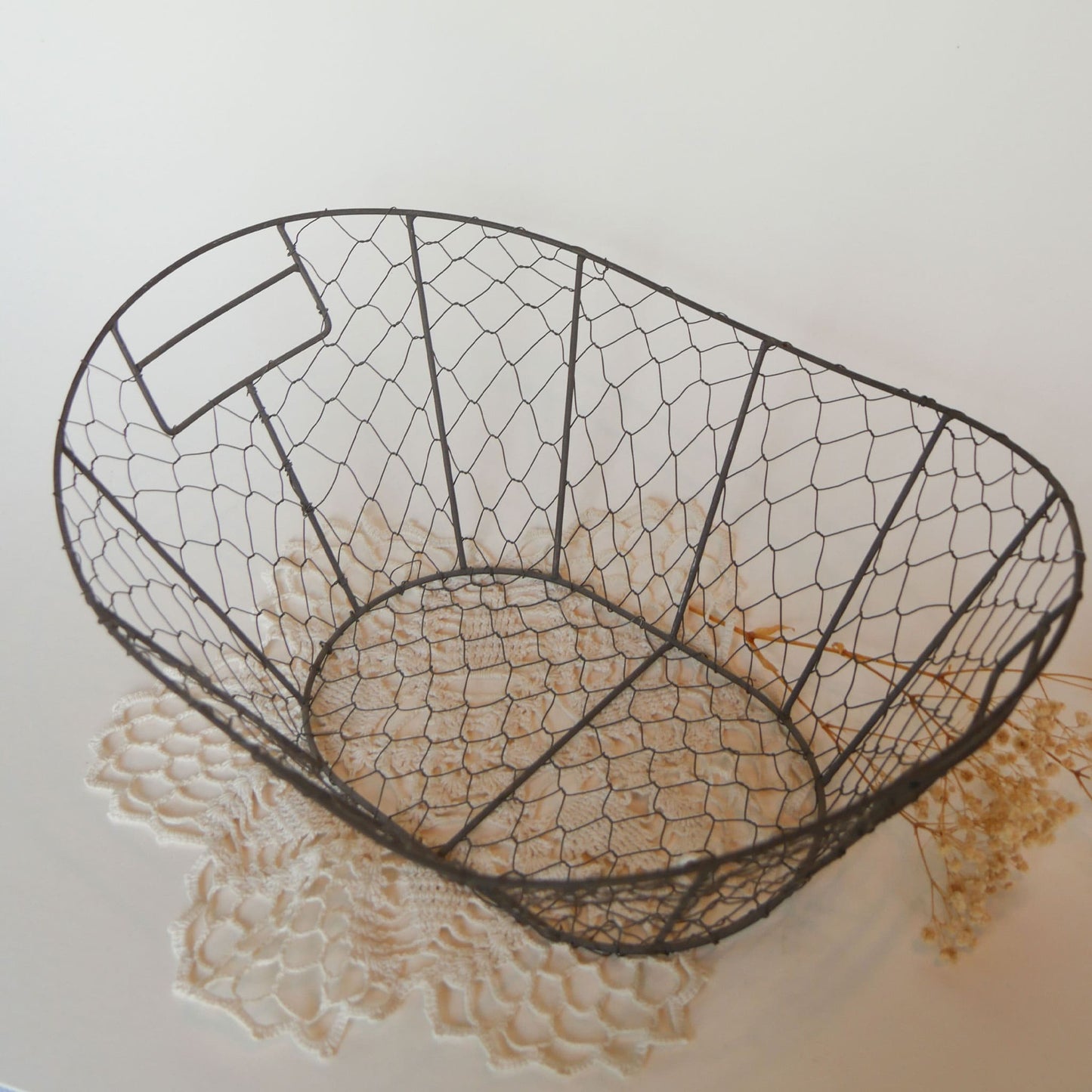 Vintage Farmhouse Wire Basket Vintage Wire Egg Basket Large Egg Basket Large Farmhouse Egg Basket Large Farmhouse Wire Basket